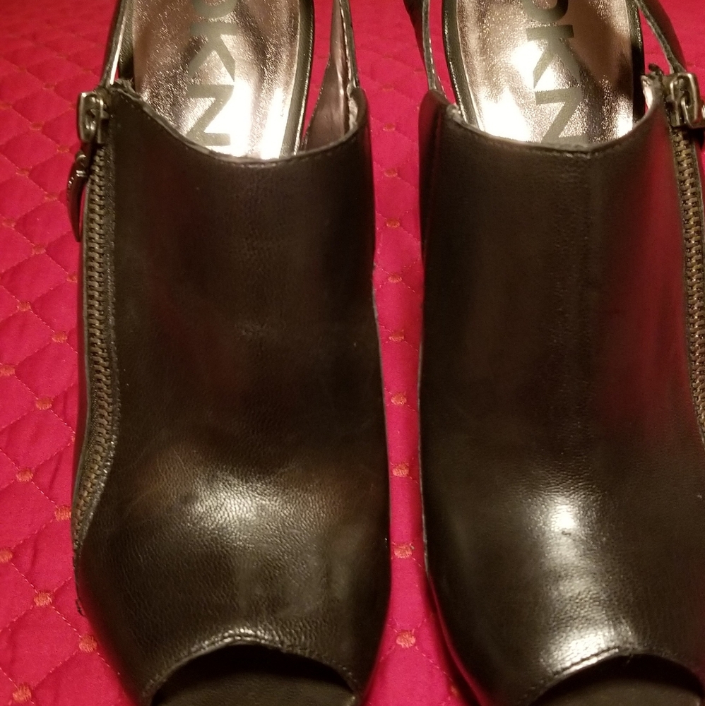 DKNY Shoes